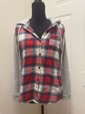 No Boundaries Red Blue Plaid Button-Down Hooded Shirt